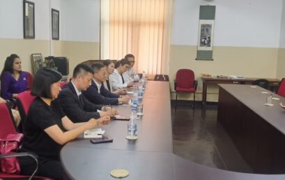 Foreign Affairs Office of Yunnan Province visited the Confucius Institute, University of Colombo